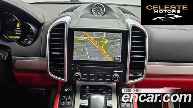 PORSCHE Cayenne 3.6 GTS 2018 — photo 14 sur 20