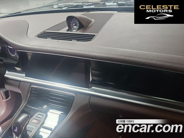 PORSCHE Panamera (971) 3.0 AWD 2018 — photo 16 sur 26