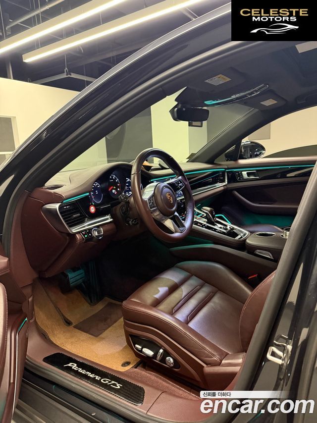 PORSCHE Panamera (971) 3.0 AWD 2018 — photo 12 sur 23