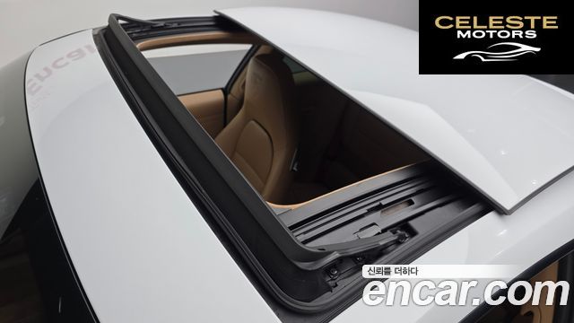 PORSCHE 911 Carrera 4S 2015 — photo 19 sur 20