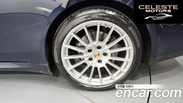 PORSCHE Panamera 3.6 2WD Edition 2016 — photo 6 sur 37