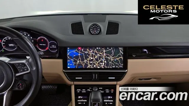 PORSCHE Cayenne (PO536) 3.0 2019 — photo 18 sur 31