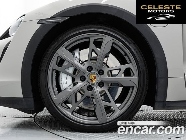 PORSCHE Taycan Turbo 2024 — photo 5 sur 26