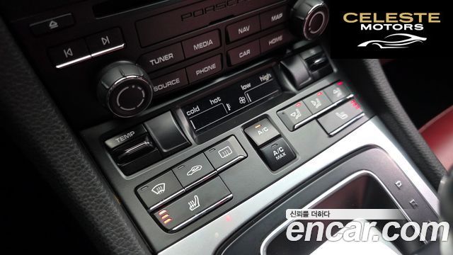 PORSCHE 718 Boxster 2.0 2018 — photo 16 sur 20