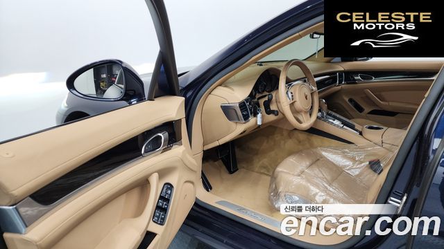 PORSCHE Panamera 3.6 2WD Edition 2016 — photo 12 sur 37