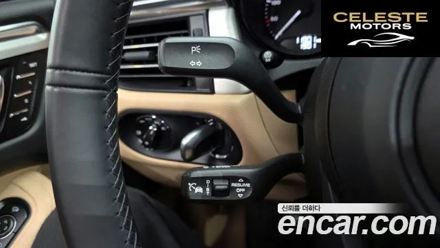 PORSCHE Macan 2.9 S 2023 — photo 31 sur 32