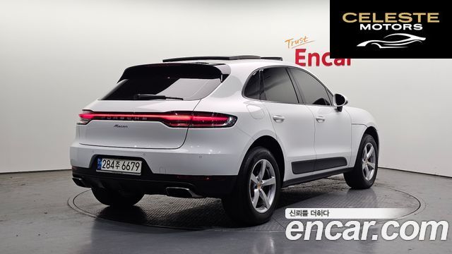 PORSCHE Macan 2.0 2021 — photo 2 sur 20