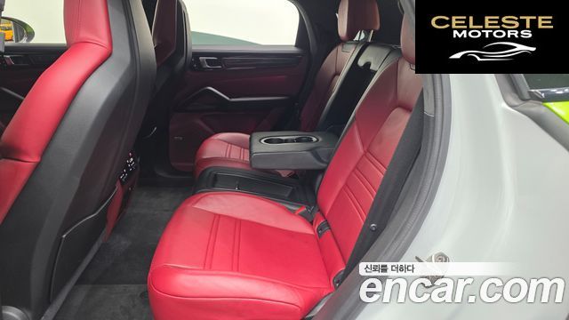 PORSCHE Cayenne (PO536) 4.0 Turbo GT Coupé 2022 — photo 12 sur 20