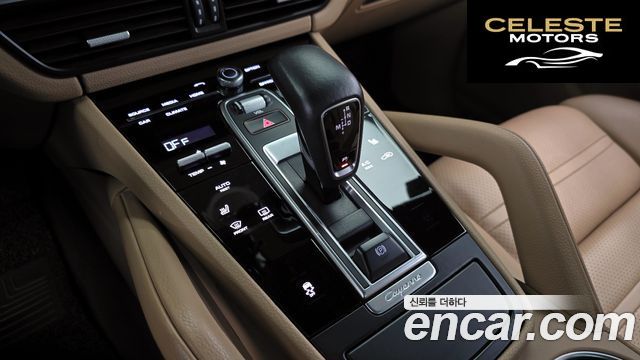 PORSCHE Cayenne (PO536) 3.0 2019 — photo 12 sur 31