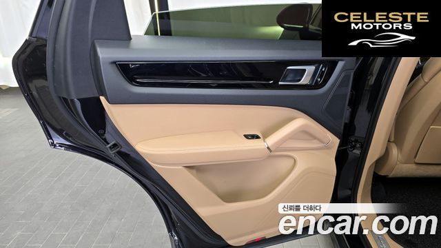 PORSCHE Cayenne (PO536) 3.0 2019 — photo 15 sur 31