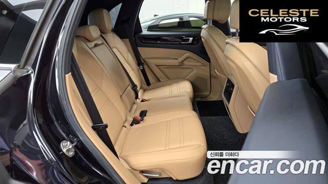PORSCHE Cayenne (PO536) 3.0 2019 — photo 17 sur 31