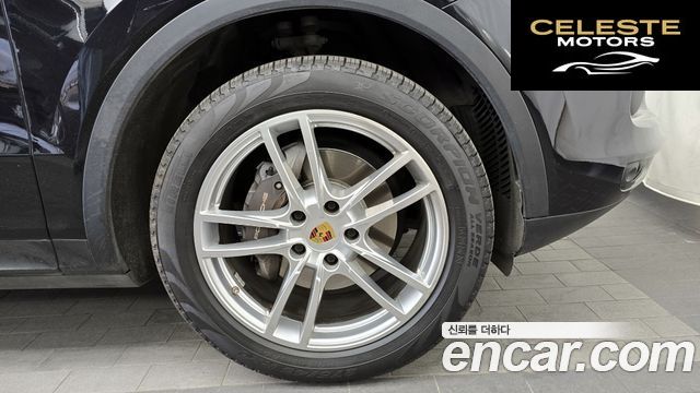 PORSCHE Cayenne (PO536) 3.0 2019 — photo 7 sur 31