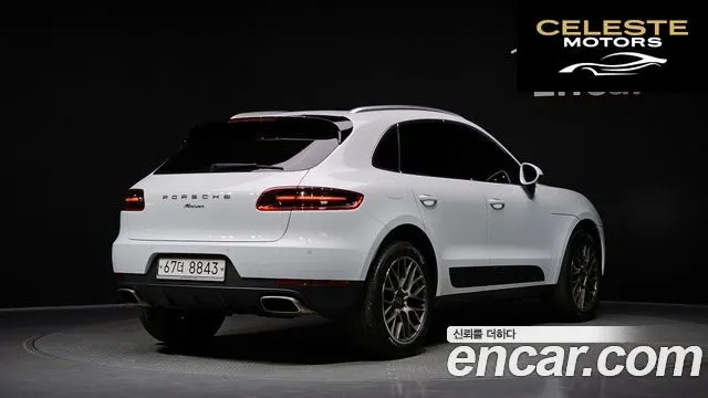 PORSCHE Macan 2.0 2018 — photo 2 sur 38
