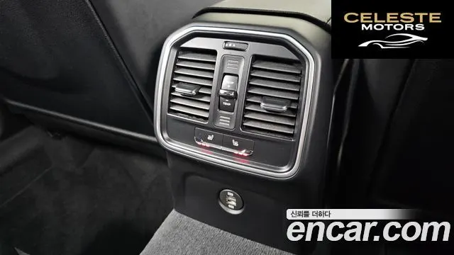 PORSCHE Macan 2.0 2018 — photo 24 sur 38