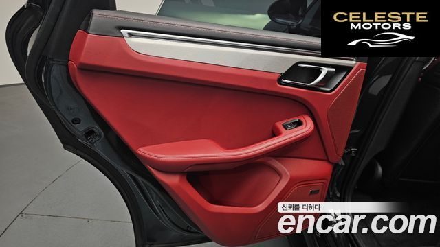 PORSCHE Macan 2.9 S 2023 — photo 15 sur 44