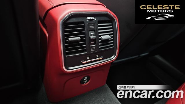 PORSCHE Macan 2.9 S 2023 — photo 25 sur 44