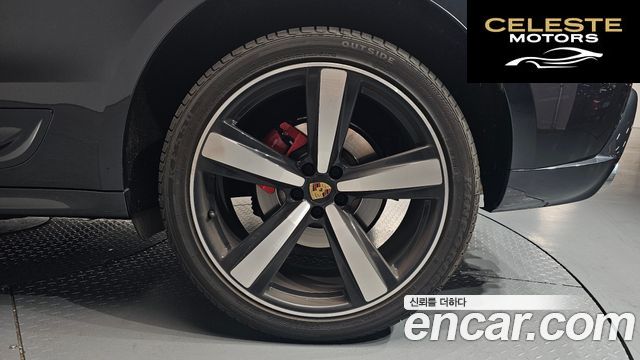 PORSCHE Macan 2.9 S 2023 — photo 7 sur 44