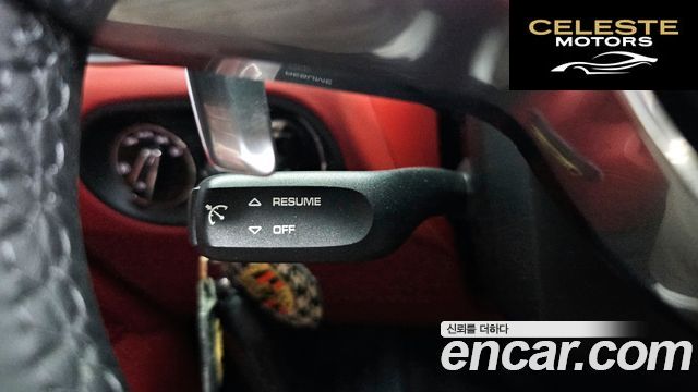 PORSCHE Macan 3.6 Turbo 2016 — photo 15 sur 26