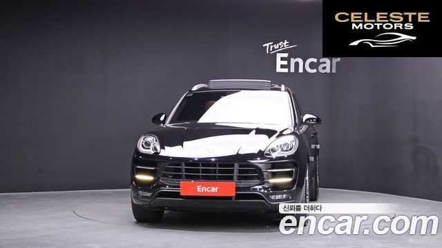 PORSCHE Macan 3.6 Turbo 2016 — photo 3 sur 26