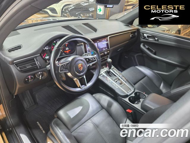 PORSCHE Macan 2.0 2019 — photo 19 sur 26