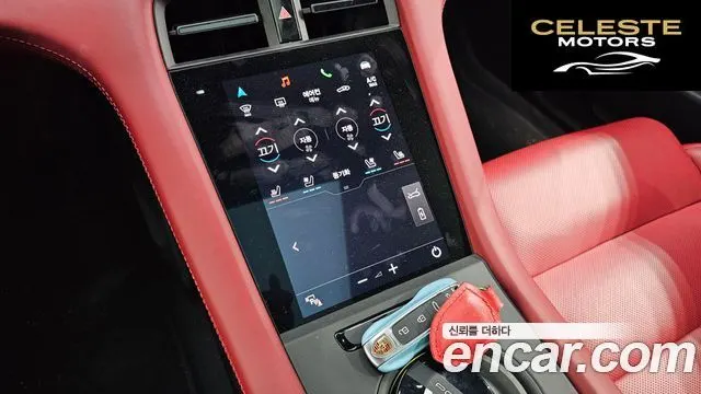 PORSCHE Taycan 4S 2024 — photo 24 sur 35