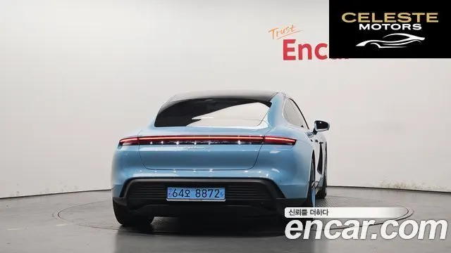 PORSCHE Taycan 4S 2024 — photo 4 sur 35
