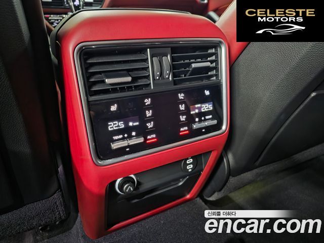 PORSCHE Cayenne (PO536) 3.0 Coupé 2021 — photo 11 sur 26