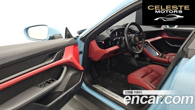 PORSCHE Taycan 4S 2024 — photo 17 sur 35