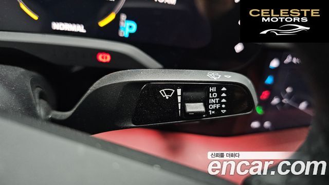 PORSCHE Taycan 4S 2024 — photo 33 sur 35