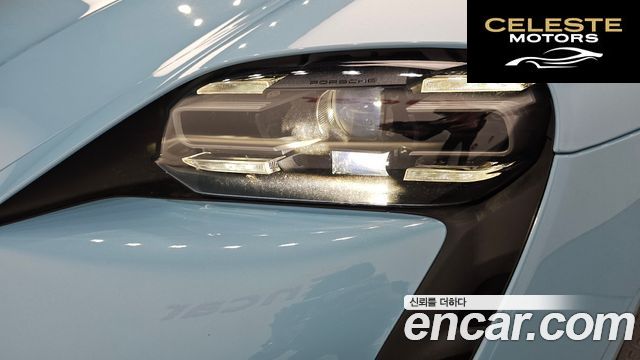 PORSCHE Taycan 4S 2024 — photo 8 sur 35