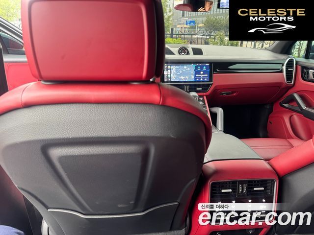 PORSCHE Cayenne (PO536) 3.0 2020 — photo 15 sur 26