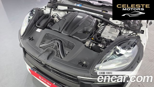 PORSCHE Macan 2.9 S 2023 — photo 6 sur 32