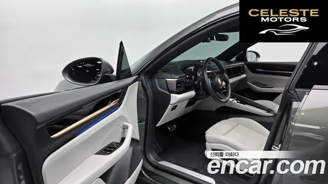 PORSCHE Macan EV 4S 2025 — photo 13 sur 40
