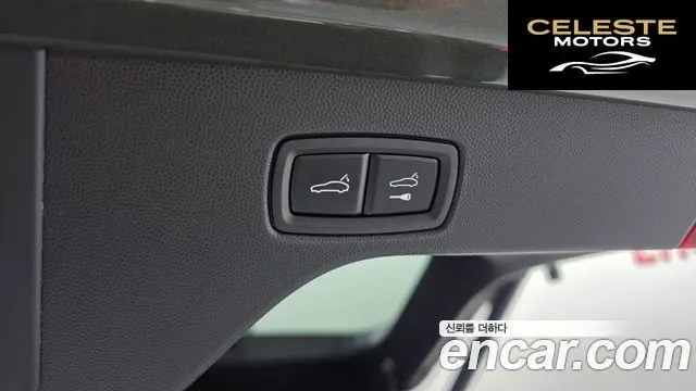 PORSCHE Macan EV 4S 2025 — photo 23 sur 40