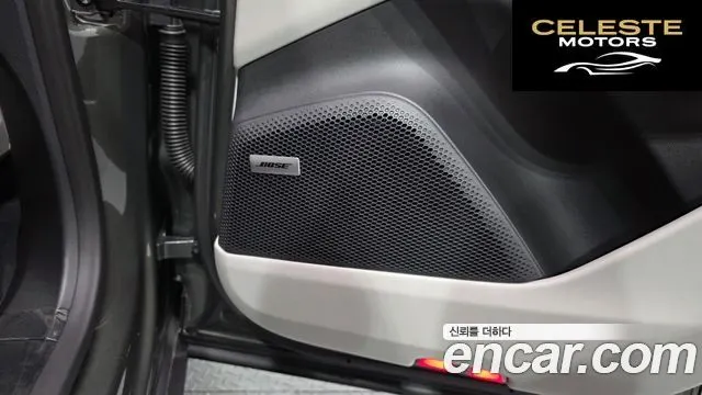 PORSCHE Macan EV 4S 2025 — photo 26 sur 40