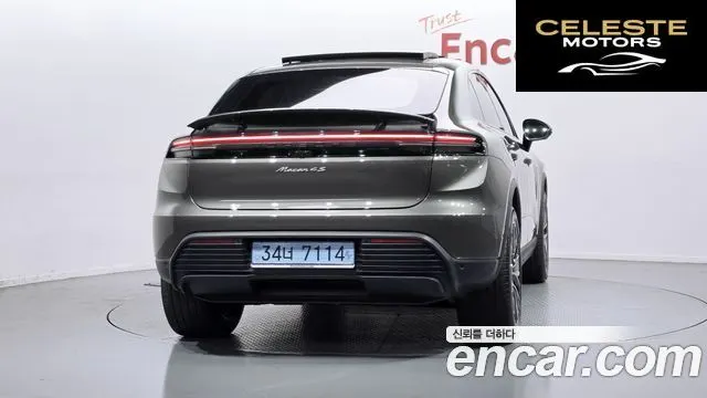 PORSCHE Macan EV 4S 2025 — photo 4 sur 40