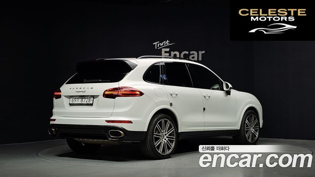 PORSCHE Cayenne 3.0 Edition 2017 — photo 2 sur 20