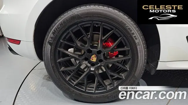 PORSCHE Macan 3.0 GTS 2018 — photo 4 sur 37