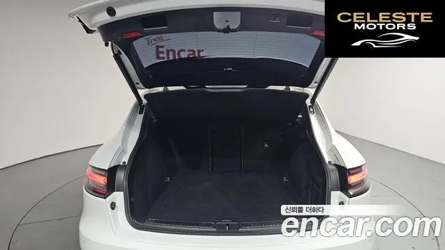 PORSCHE Macan 3.0 GTS 2018 — photo 25 sur 37