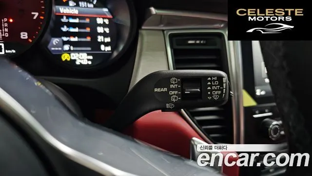 PORSCHE Macan 3.0 GTS 2018 — photo 29 sur 37