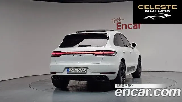 PORSCHE Macan 3.0 GTS 2018 — photo 3 sur 37