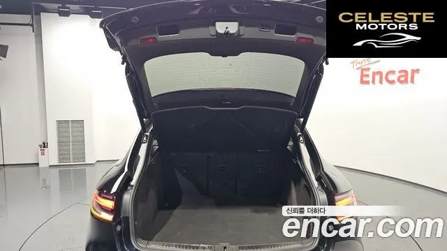 PORSCHE Macan 2.0 2019 — photo 25 sur 32