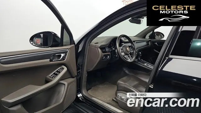 PORSCHE Macan 2.0 2019 — photo 12 sur 32
