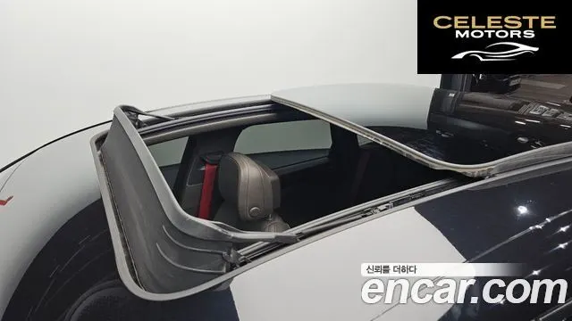 PORSCHE Macan 2.0 2019 — photo 21 sur 32