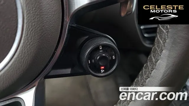 PORSCHE Macan 2.0 2019 — photo 29 sur 32