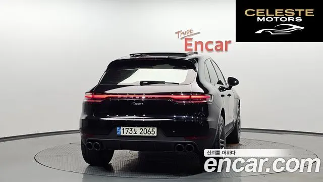 PORSCHE Macan 2.0 2019 — photo 3 sur 32