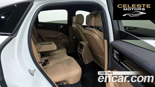 PORSCHE Cayenne (PO536) 3.0 E-HighCoupé 2023 — photo 17 sur 30