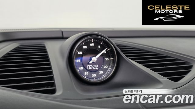 PORSCHE Macan EV 4S 2025 — photo 21 sur 40