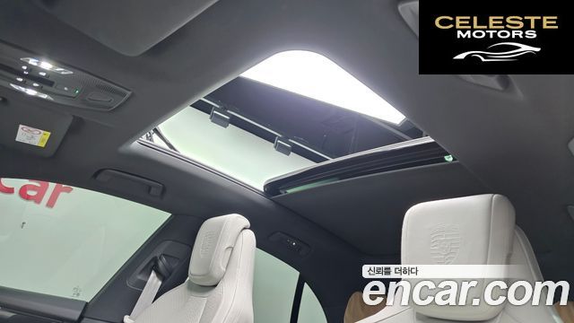 PORSCHE Macan EV 4S 2025 — photo 24 sur 40