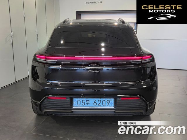 PORSCHE Macan EV Turbo 2025 — photo 4 sur 18